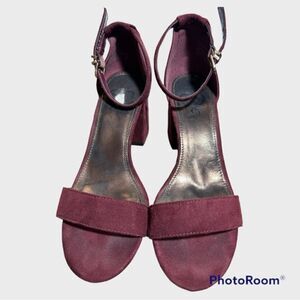 143 Girl Wine Suede Block Heel‎